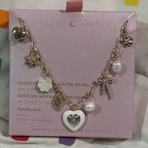 LUNA NORTE Heart Bow & Floral Charm Necklace With Freshwater Pearl Accents NWTS